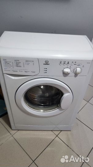 Стиральная машина бу indesit