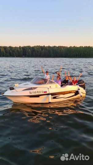 Аренда катера в Москве. Прогулки на катере