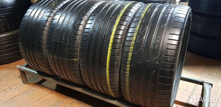 Bridgestone Potenza S001 245/35 R18
