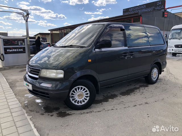 Nissan largo 1993
