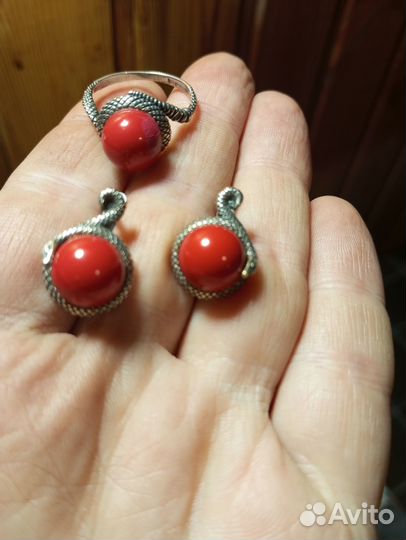 Серьги и кольцо со Змейкой