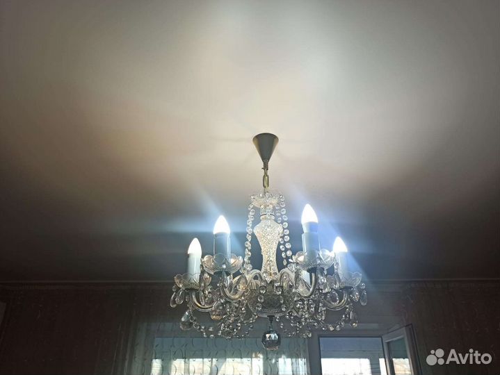 Люстра хрустальная чехословакия