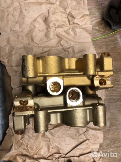 Помпа(головка) karcher hd 5/12-6/15