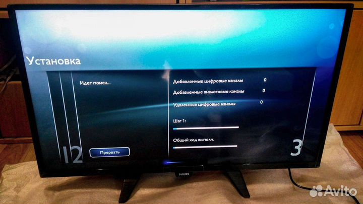 Ультратонкий светодиодный LED TV 32PHT4101/60