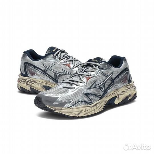 Mizuno Adventure Grey White