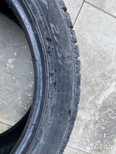 Pirelli Ice Zero 275/40 R20