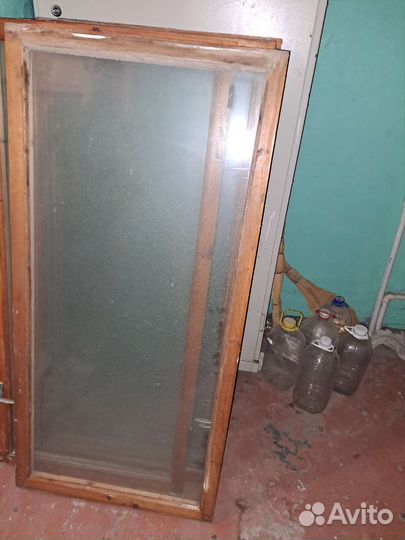 Деревянная оконная рама бу