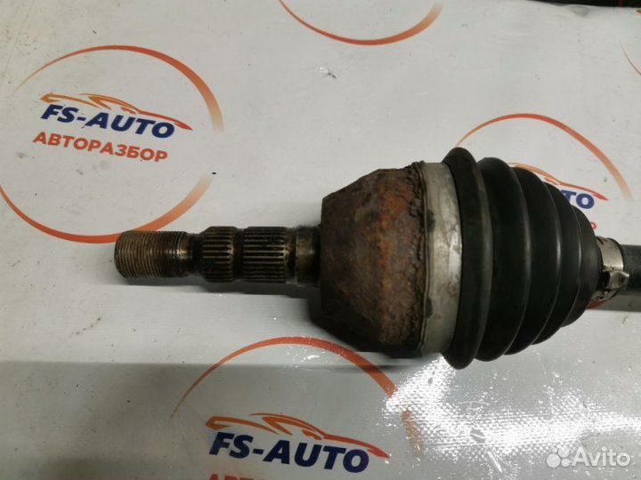 Привод передний правый Opel Astra J хетчбэк 1.6