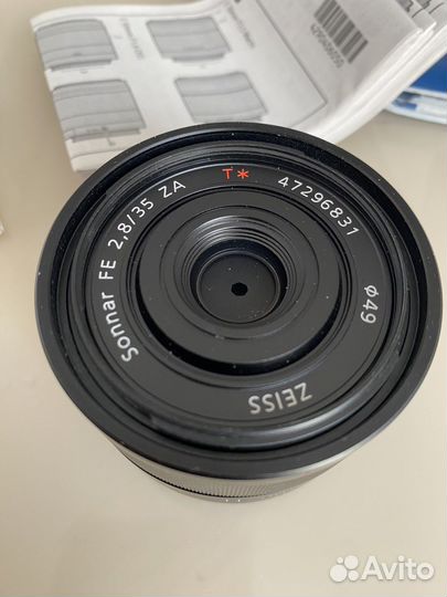 Объектив Sony Sonnar T* FE 35mm f/2.8 ZA