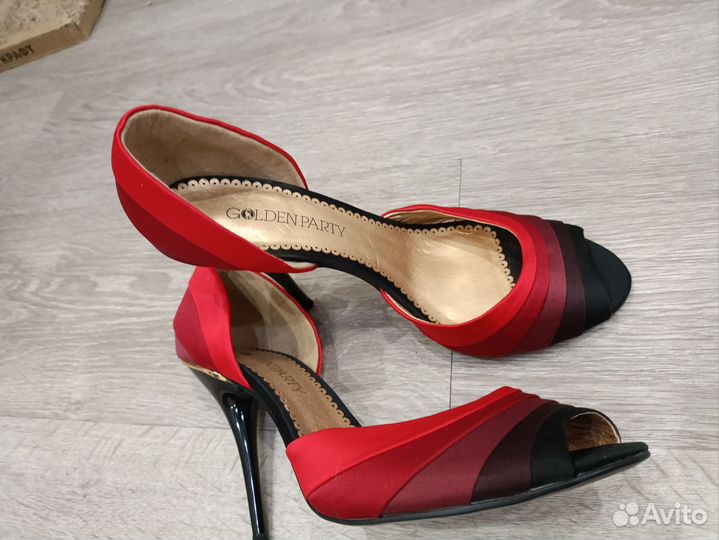 Туфли женские