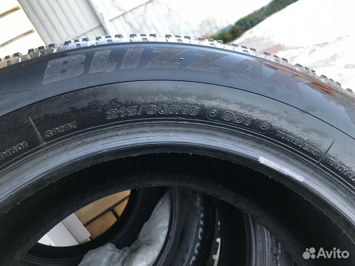 Bridgestone Blizzak Spike-02 95/60 R16