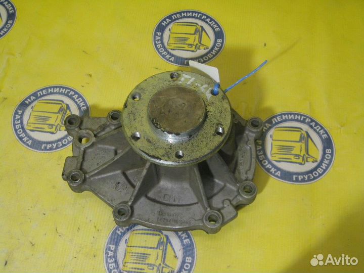 Насос охлаждающей жидкости (помпа) 51065006679 MAN