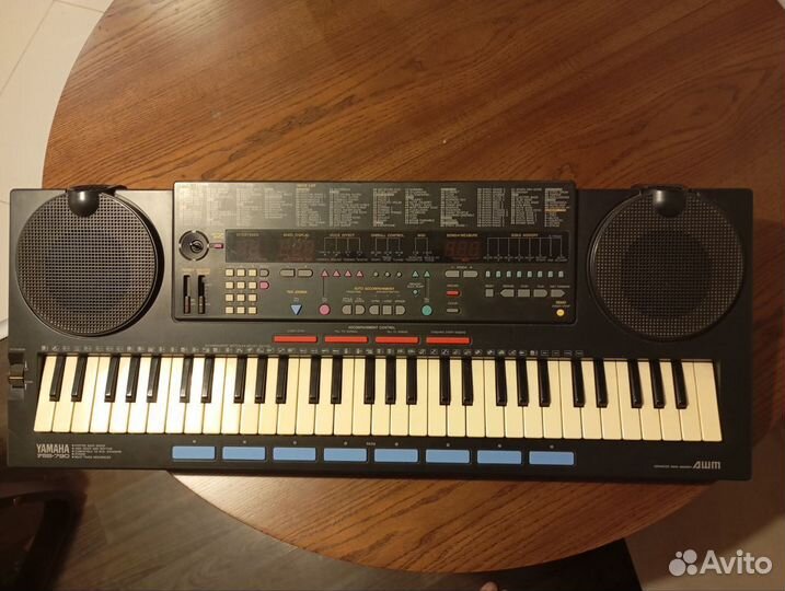 Синтезатор Yamaha PSS 790