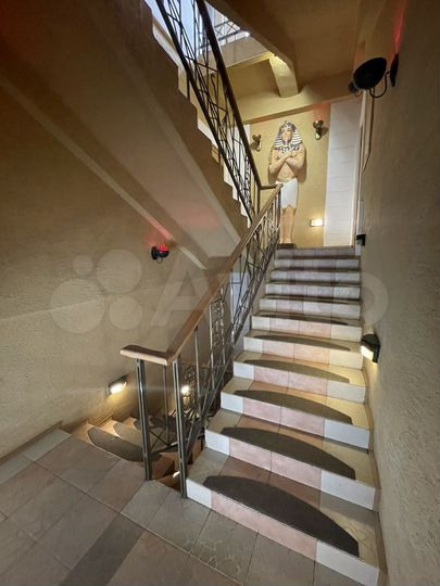 Ресторан, 680 м²