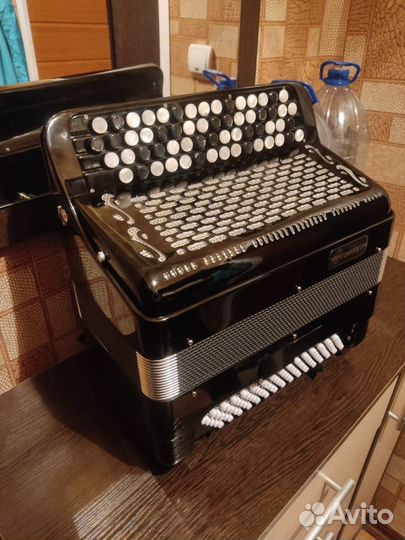 Баян юпитер 2д, готововыборный,две штуки