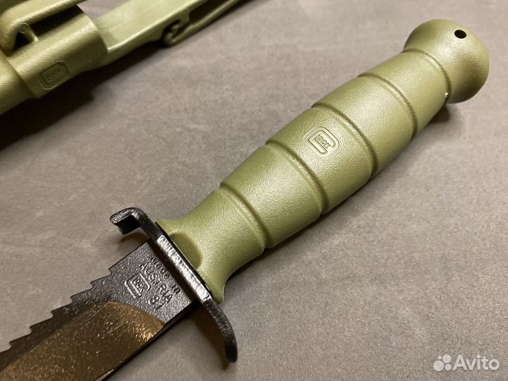 Нож туристический Glock FM81 Olive