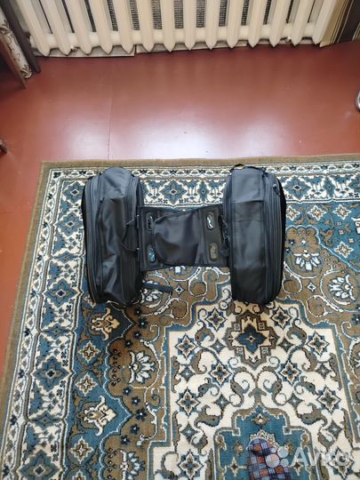 Задние универсальные кофры на мотоцикл