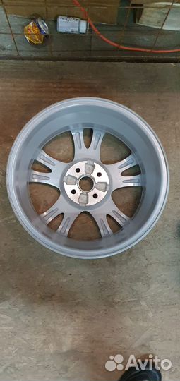 Mazda 2 DE 2006-12 диск колесный новый