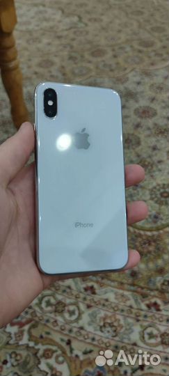 Телефон iPhone 10