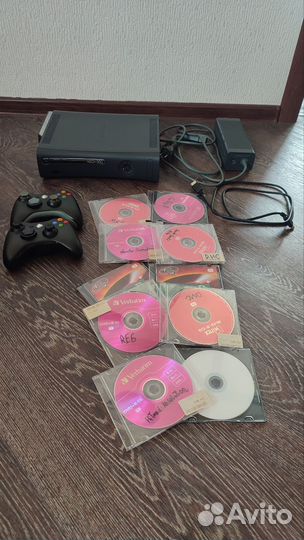 Приставка Xbox 360
