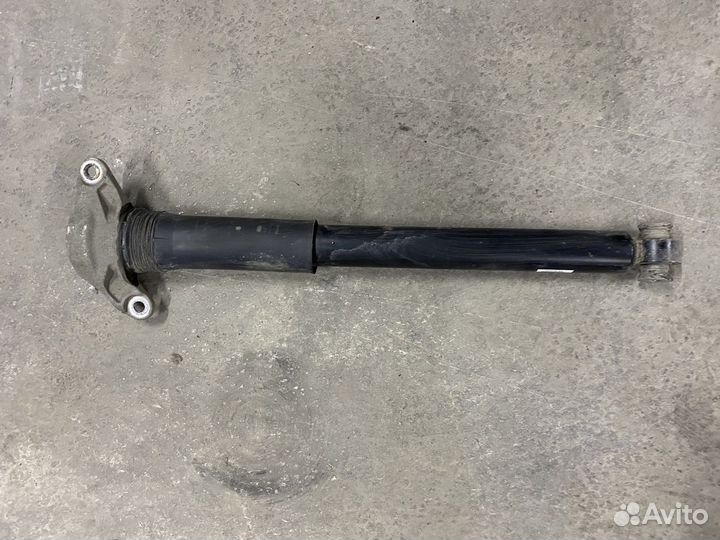 Амортизатор задний левый jaguar land rover