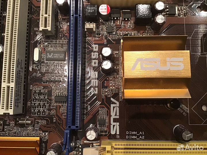 Продается материнская плата asus P5Q SE2