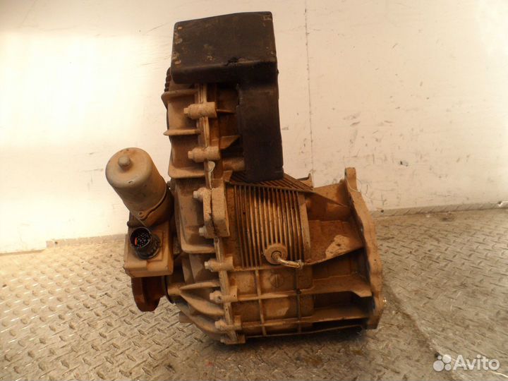 Раздатка Land Rover Range Rover 3 L322 IAB000033