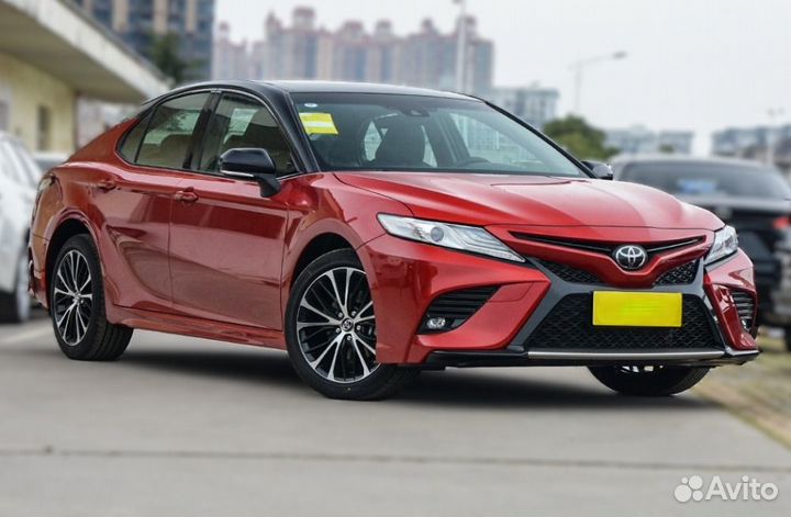 Передняя губа на Toyota Camry XV70 черная