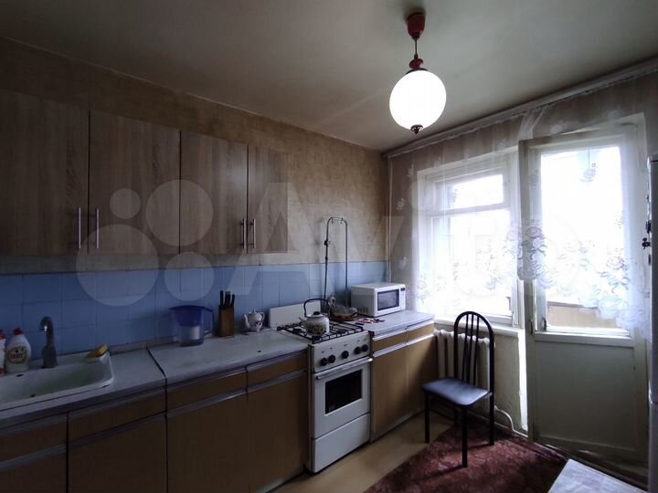 3-к. квартира, 72 м², 9/10 эт.