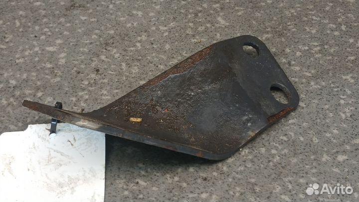 2030318 Кронштейн крепления контрольного щупа