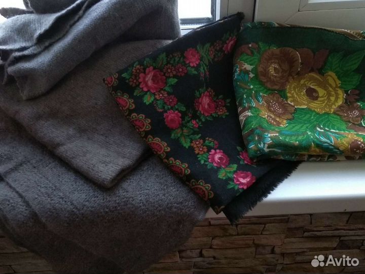 Платки шали,шерсть