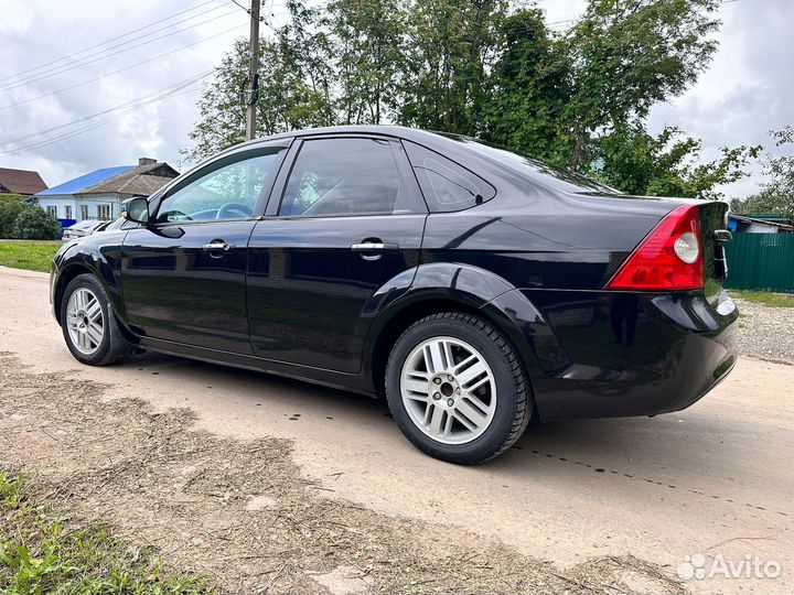 Ford Focus 1.8 МТ, 2009, 299 999 км