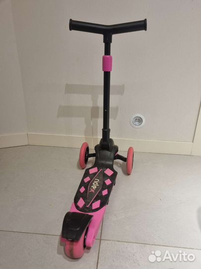Самокат детский трехколесный