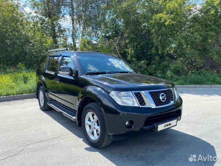 Nissan Pathfinder 2.5 AT, 2010, 170 000 км