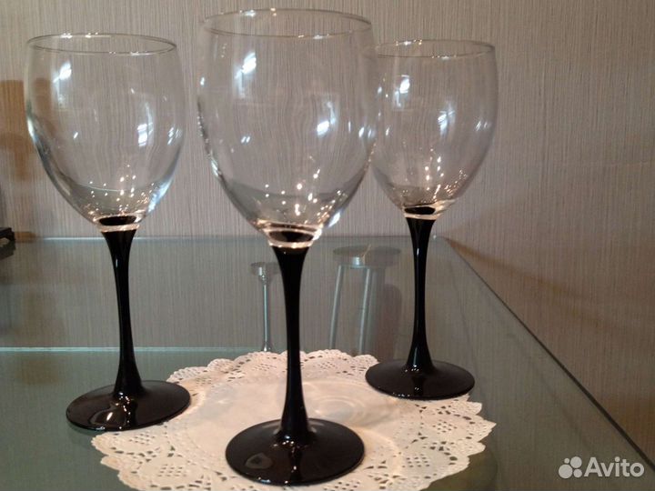Бокалы, фужеры и ваза винтаж