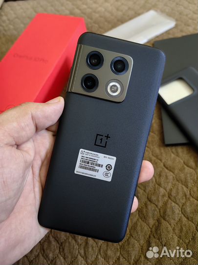 OnePlus 10 pro, 8/128 ГБ