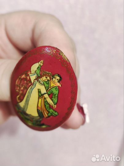 Брошь винтажная, ручная роспись. 1994 год