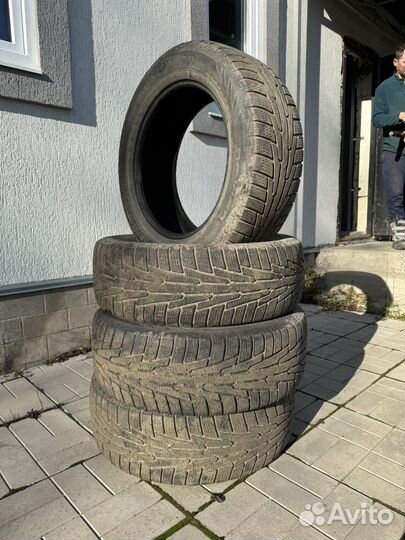 Nokian Tyres Hakkapeliitta R 235/60 R18