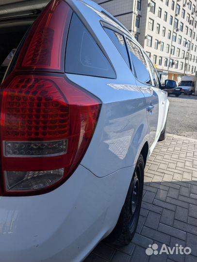 Kia Ceed 1.6 AT, 2010, 296 000 км