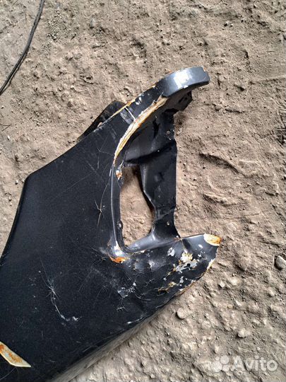 Крыло переднее левое Mercedes W140