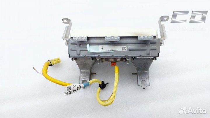 Подушка безопасности пассажира Toyota RAV4