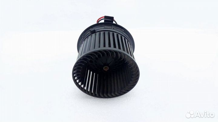 Б/У Моторчик печки Состояние отличное, оригинал