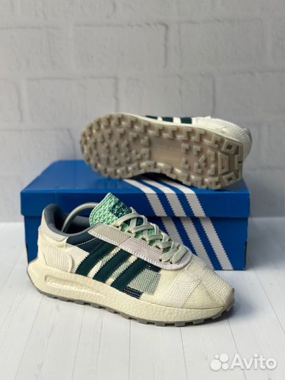 Кроссовки Adidas Retropy E5