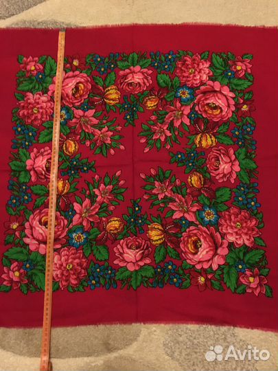 Шали и платки г. Павлов Посад, шёлк СССР