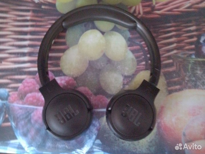 Наушники JBL
