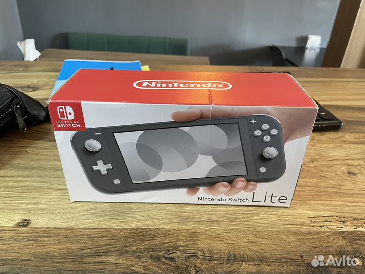 Игровая приставка nintendo switch lite прошитая