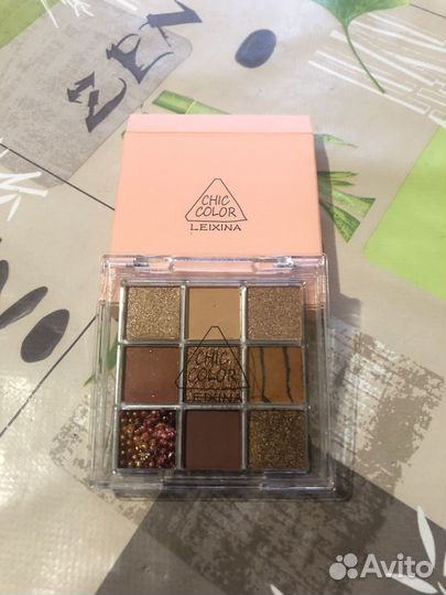 Тени для век