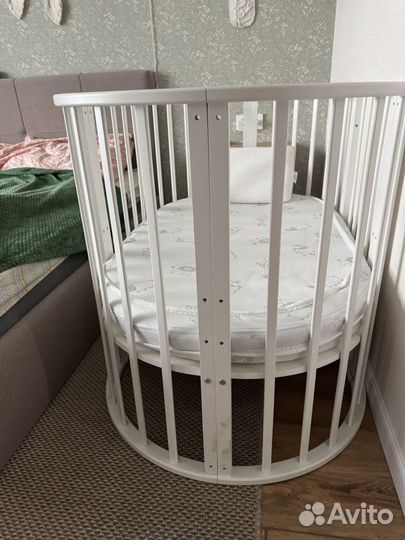 Детская кроватка