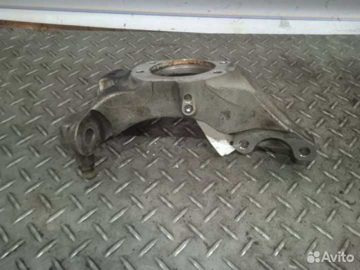 Кулак поворотный передний левый Nissan Murano Z51