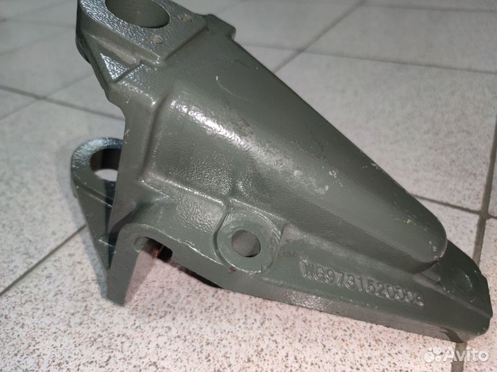 Кронштейн рессоры на хово WG